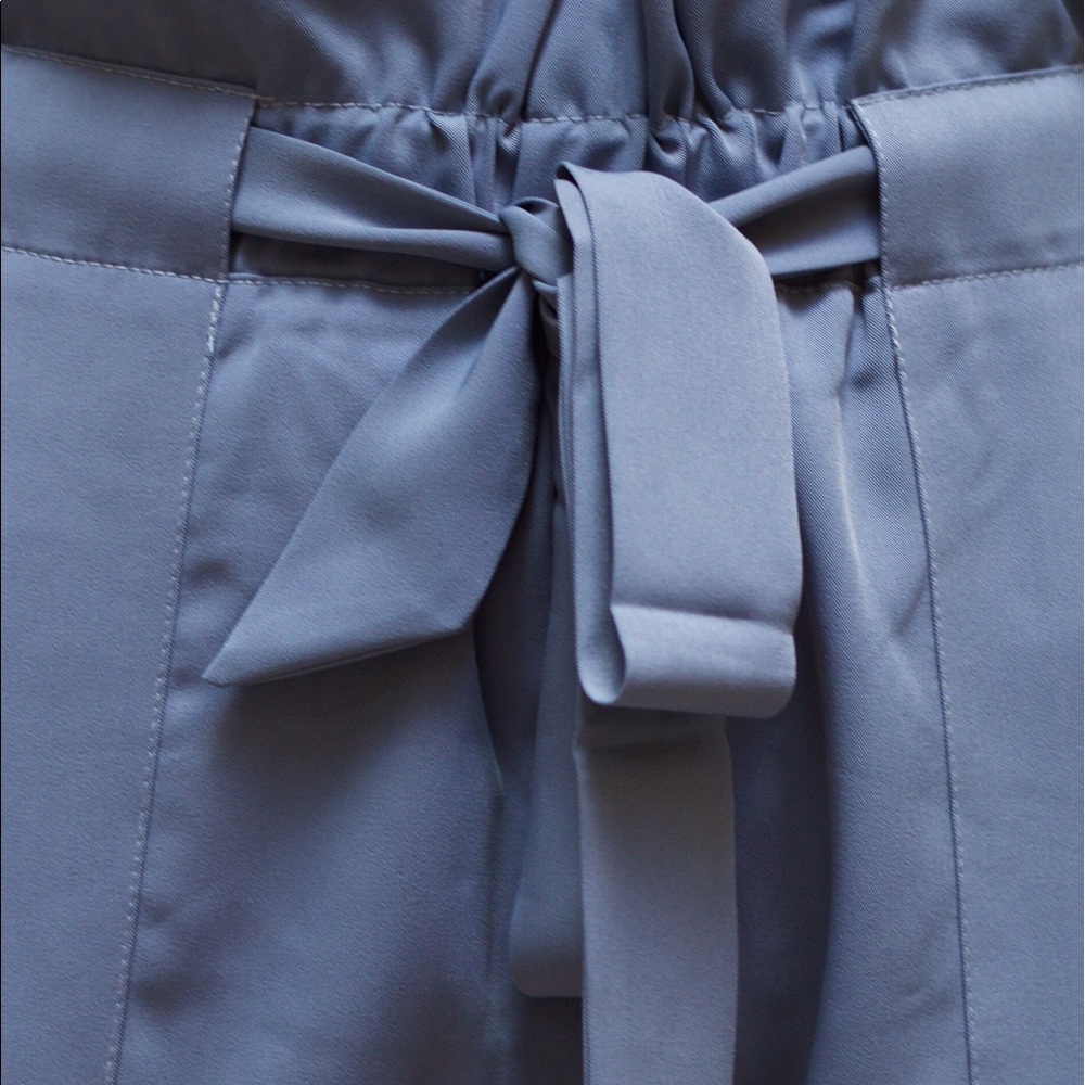 Chic high wasted pants in blue